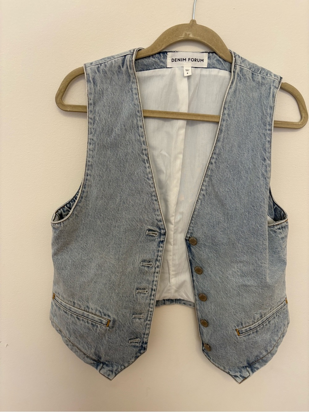 NWOT Denim Forum Light Blue Denim Jacket with White Lining western Size S